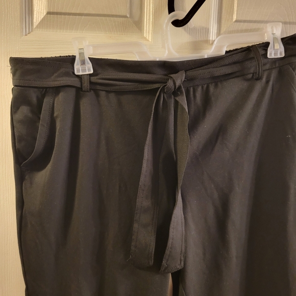 Black stretch waiste dress pant/slack NWT size XL Nicole Miller NY - Picture 3 of 10